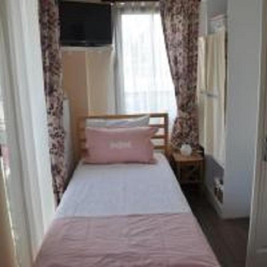 Ede Apart Otel Geyikli Luaran gambar